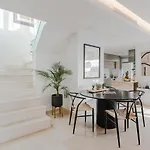 Penthouse - Royal Banus *