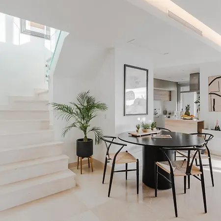 Penthouse - Royal Banus *