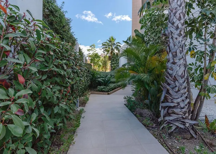 Penthouse - Royal Banus